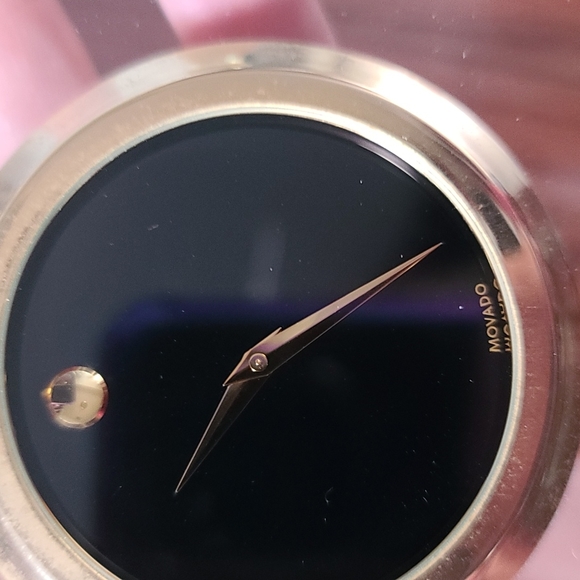 Movado clock - Picture 5 of 7